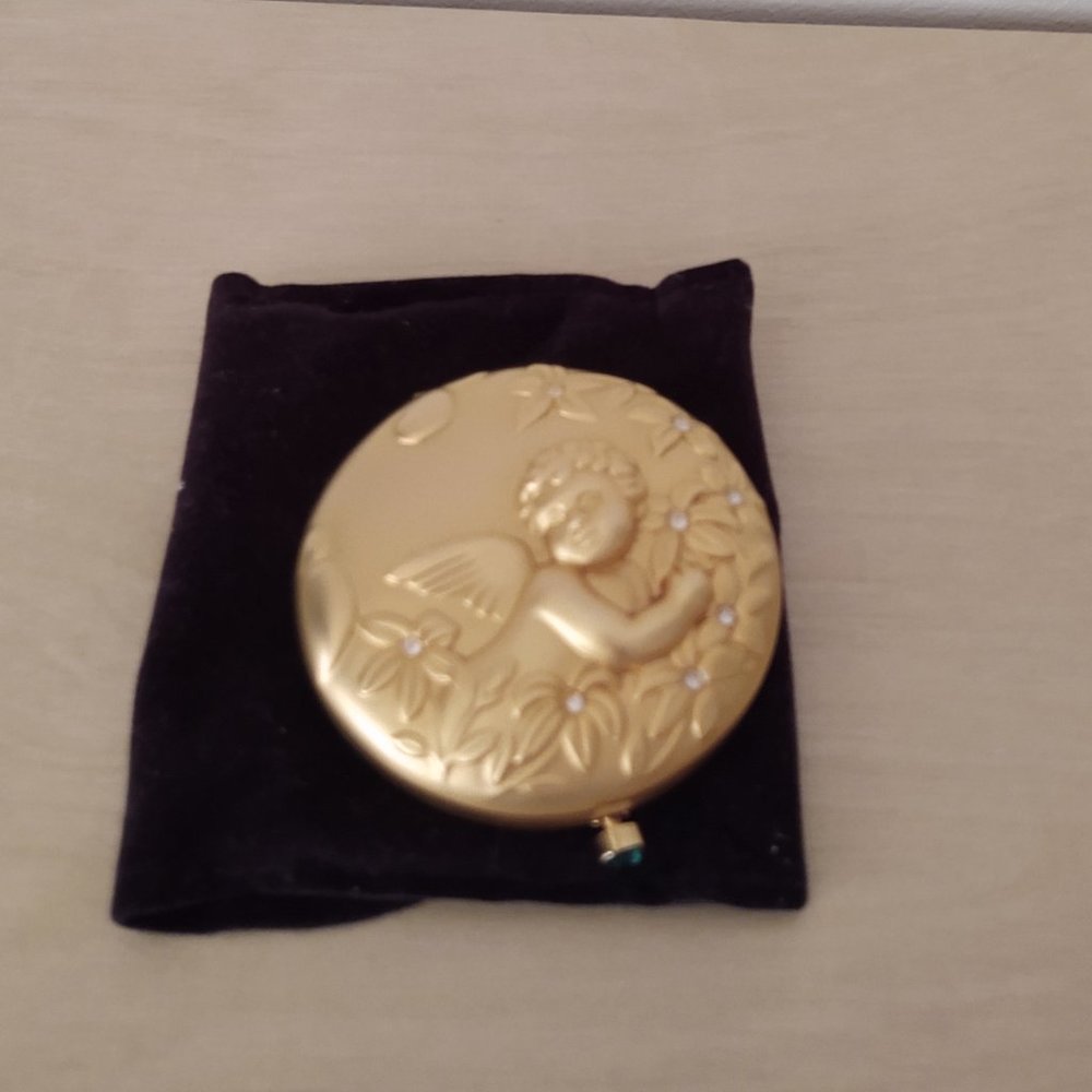 Estee Lauder Compact